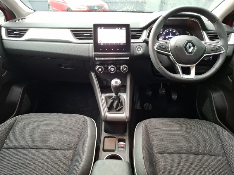 Used Renault Captur 2022 for sale - 76771336: Photo 2