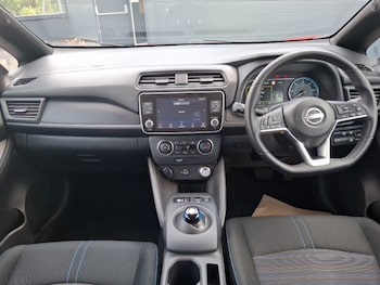 Used Nissan Leaf 2023 for sale - 79176000: Photo