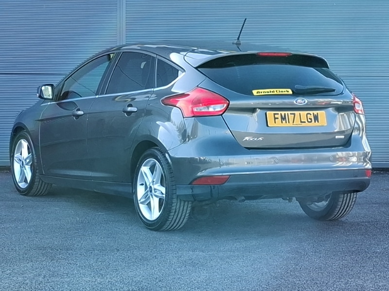 Used Ford Focus 2017 for sale - 77987867: Photo 3