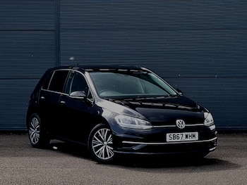 Used Volkswagen Golf 2018 for sale - 78591285: Photo