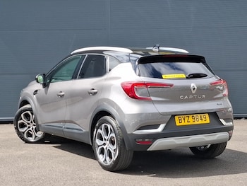 Used Renault Captur 2023 for sale - 78595293: Photo