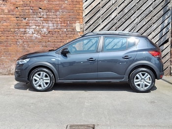 Used Dacia Sandero Stepway 2022 for sale - 76629420: Photo