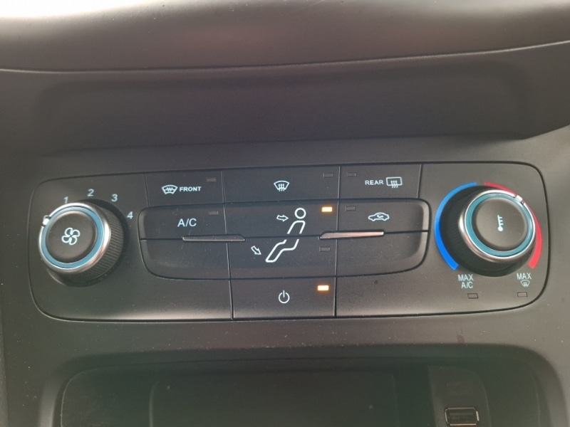 Used Ford Focus 2017 for sale - 77874462: Photo 13