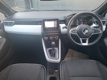 Used Renault Clio 2022 for sale - 79092482: Photo