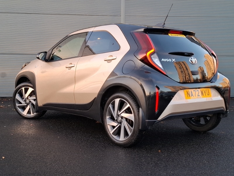 Used Toyota Aygo X 2022 for sale - 76736928: Photo 3
