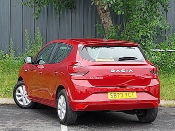 Used Dacia Sandero 2023 for sale - 76502367: Photo