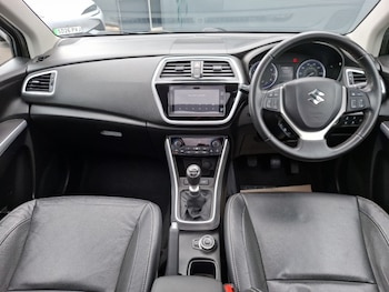 Used Suzuki SX4 S-Cross 2016 for sale - 79546451: Photo