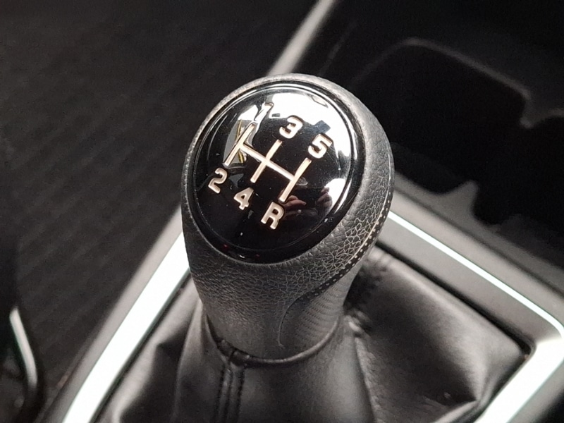 Used Suzuki Swift 2023 for sale - 77284765: Photo 15