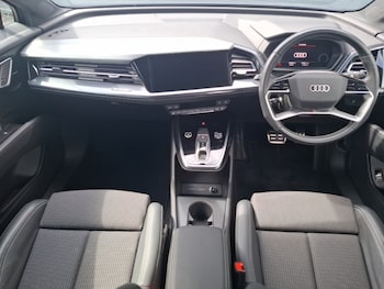 Used Audi Q4 e-tron 2023 for sale - 79493243: Photo