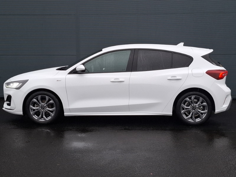 Used Ford Focus 2023 for sale - 77509323: Photo 4