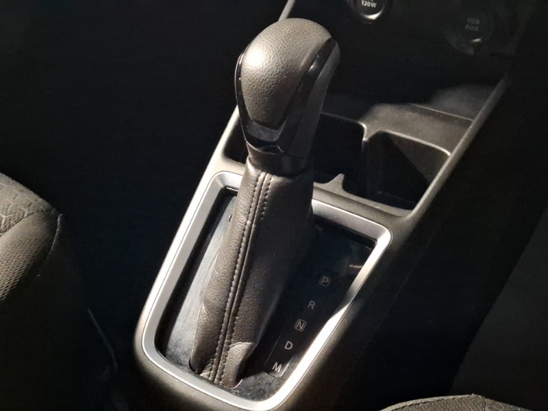 Used Suzuki Swift 2017 for sale - 77852269: Photo 18