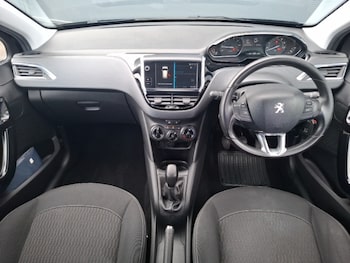 Used Peugeot 208 2018 for sale - 78259256: Photo