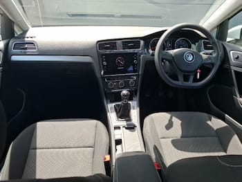 Used Volkswagen Golf 2020 for sale - 79728598: Photo
