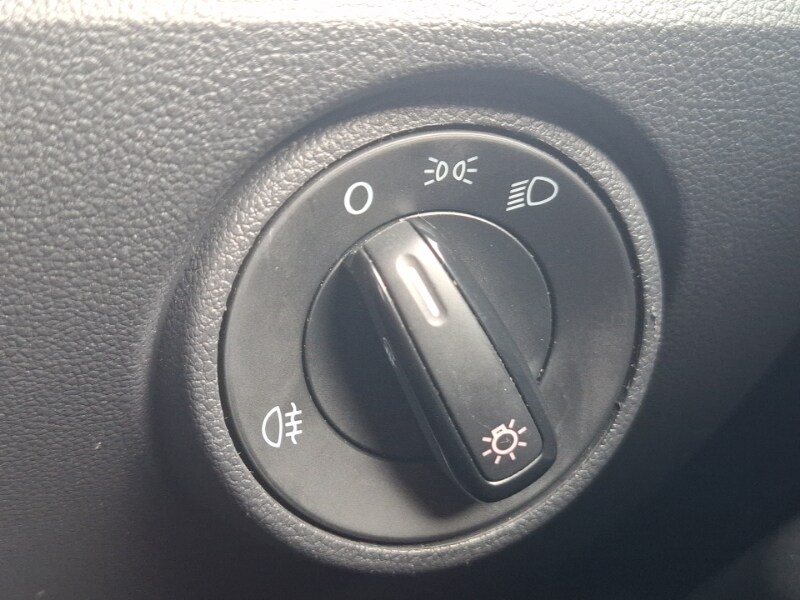 Used Volkswagen up! 2018 for sale - 77761477: Photo 14