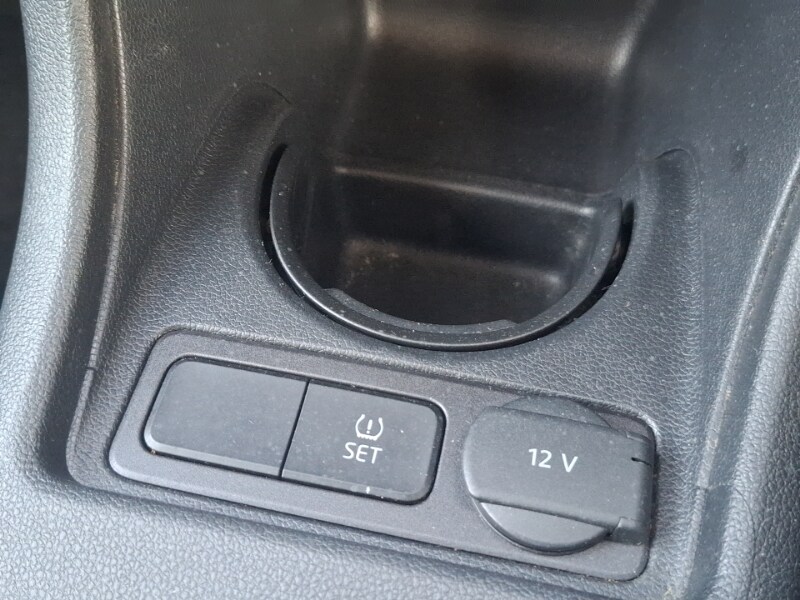 Used Volkswagen up! 2018 for sale - 77761477: Photo 16