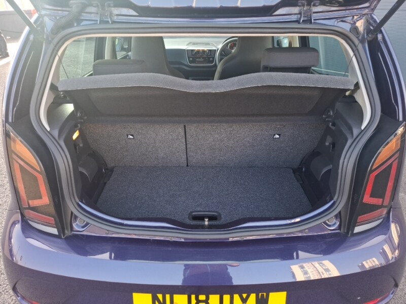 Used Volkswagen up! 2018 for sale - 77761477: Photo 8