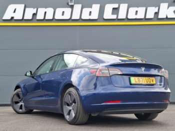 Used Tesla Model 3 2021 for sale - 74853120: Photo