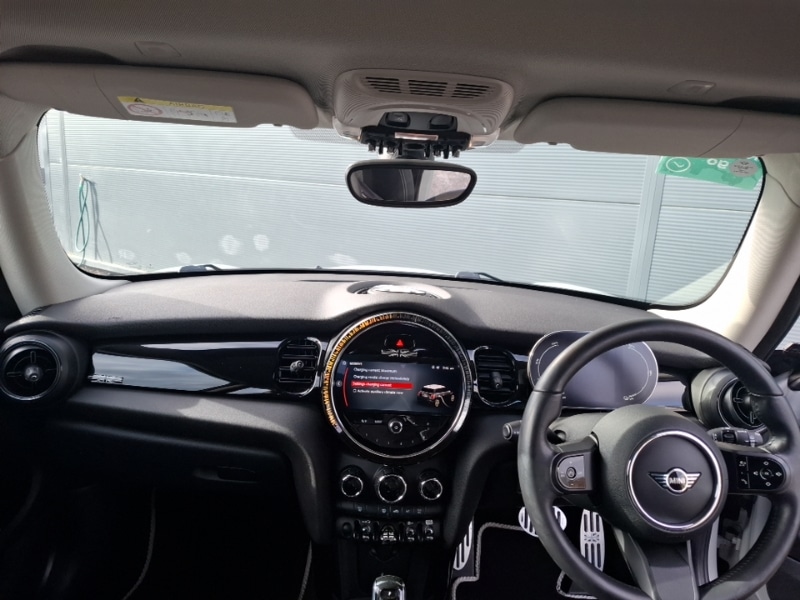 Used MINI Hatch 2021 for sale - 77933451: Photo 2