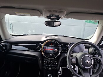 Used MINI Hatch 2021 for sale - 77933451: Photo