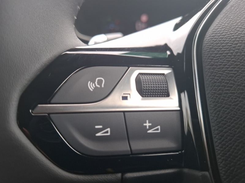Used Peugeot 2008 2025 for sale - 76130303: Photo 12