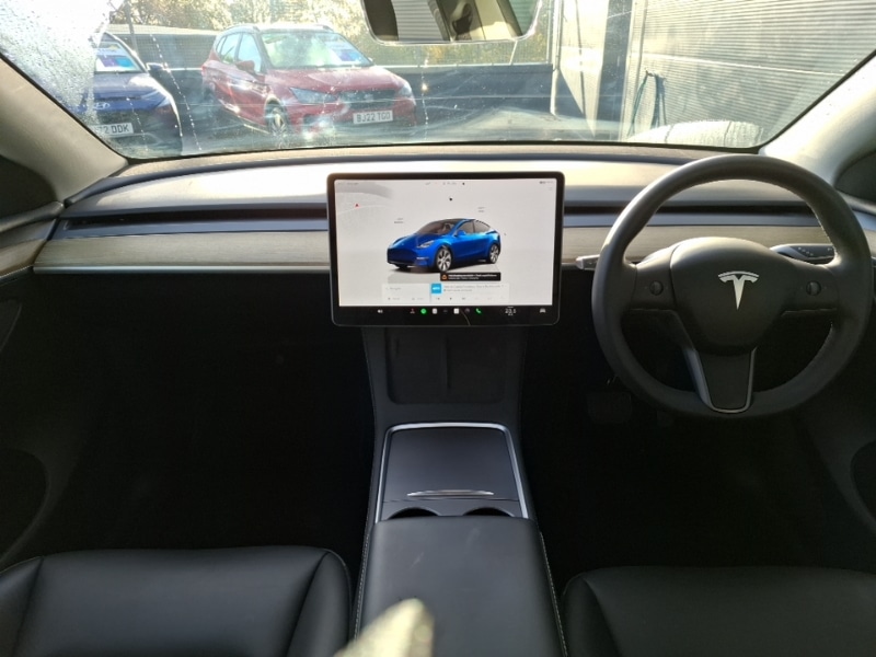 Used Tesla Model Y 2023 for sale - 76696141: Photo 2