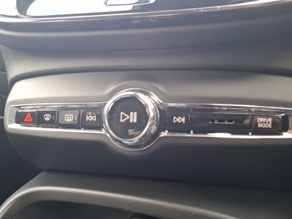 Used Volvo XC40 2022 for sale - 76183679: Photo 16