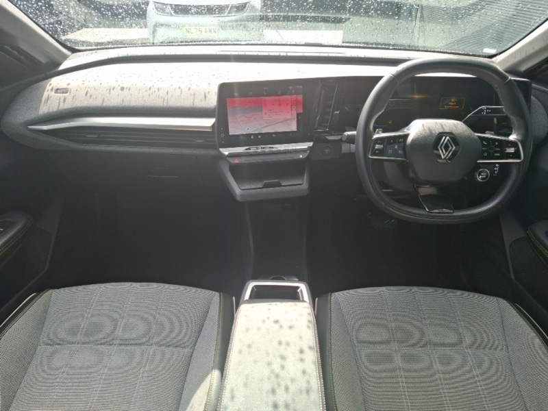 Used Renault Megane E Tech 2023 for sale - 75921581: Photo 2