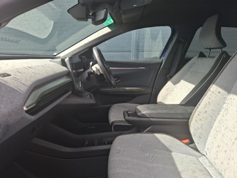 Used Renault Megane E Tech 2023 for sale - 75921581: Photo 5