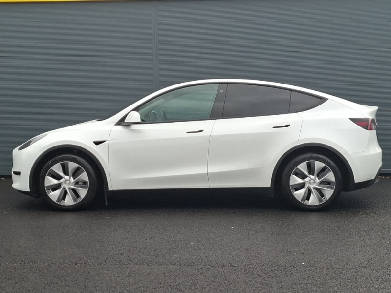 Used Tesla Model Y 2023 for sale - 76135073: Photo 4