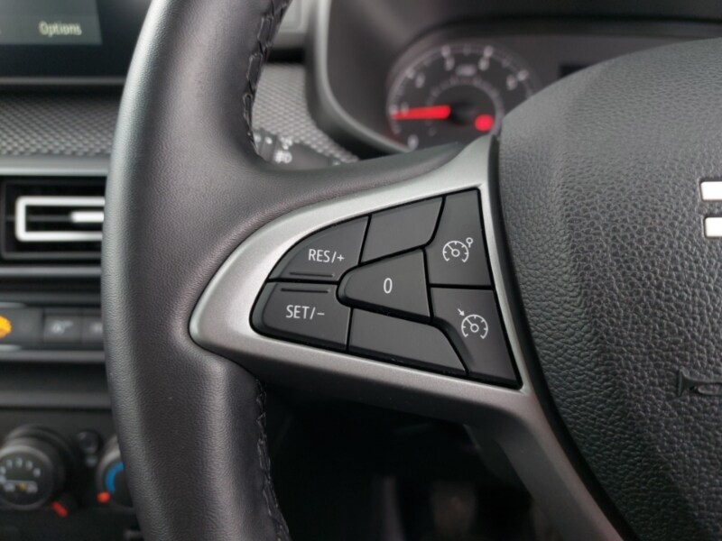 Used Dacia Sandero 2023 for sale - 76533095: Photo 17