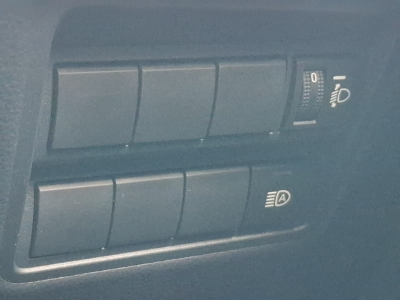 Used Toyota Yaris 2022 for sale - 77352261: Photo 19