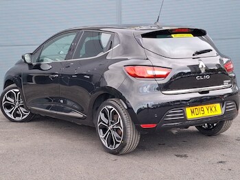 Used Renault Clio 2019 for sale - 75939384: Photo
