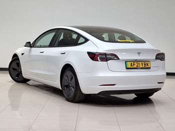 Used Tesla Model 3 2021 for sale - 74890130: Photo