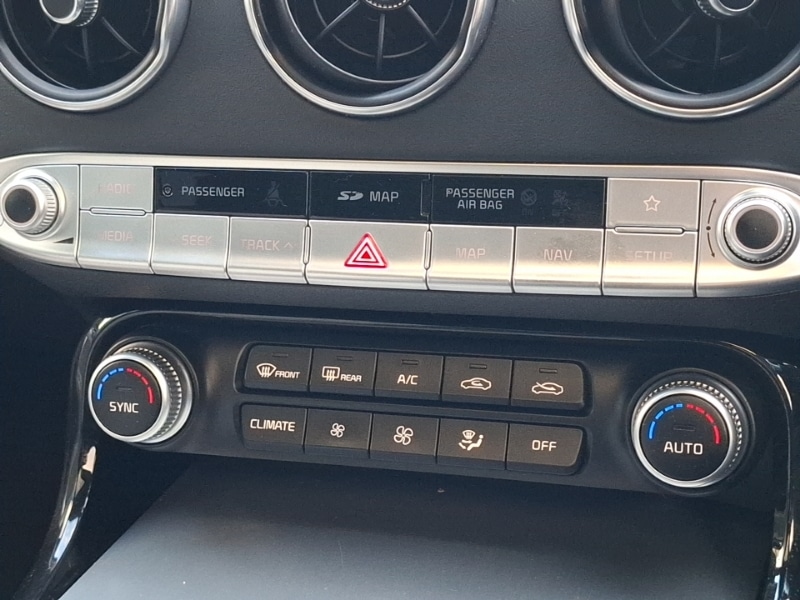 Used Kia Stinger 2018 for sale - 76351311: Photo 14