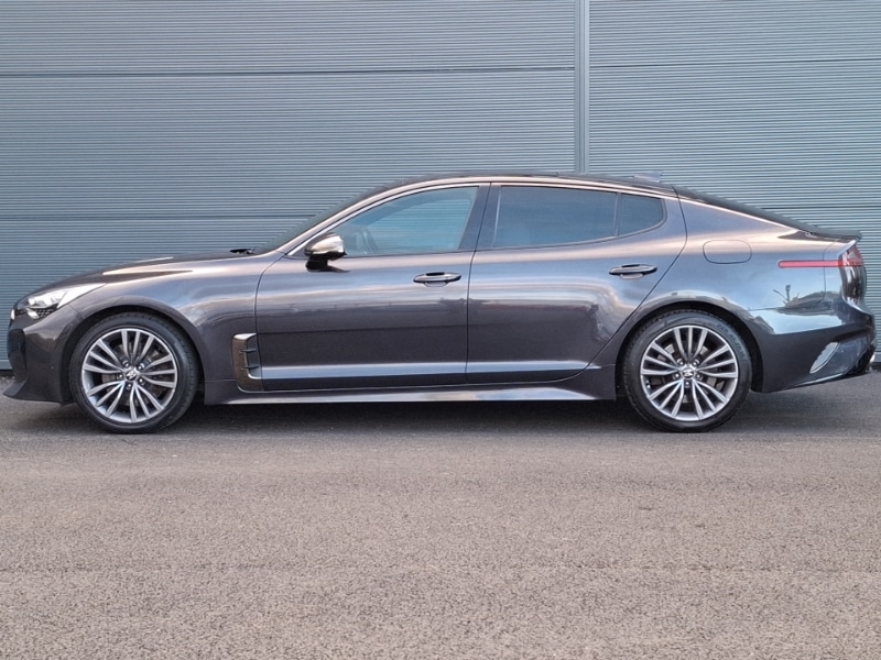 Used Kia Stinger 2018 for sale - 76351311: Photo 4