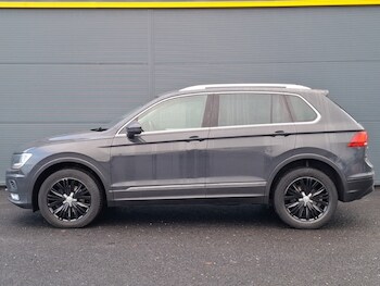 Used Volkswagen Tiguan 2017 for sale - 77223989: Photo