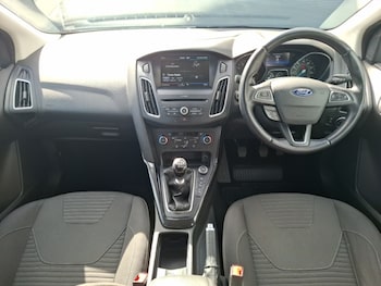 Used Ford Focus 2015 for sale - 75939499: Photo