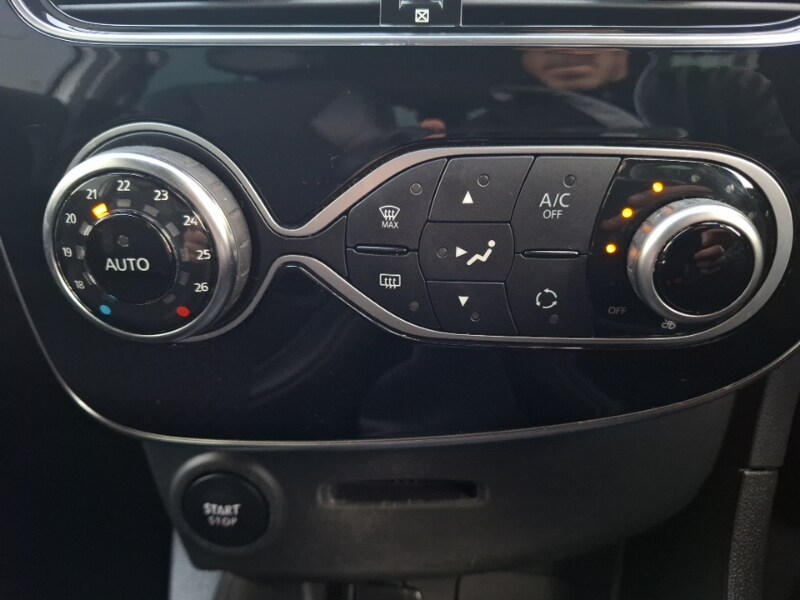 Used Renault Clio 2019 for sale - 78099084: Photo 12