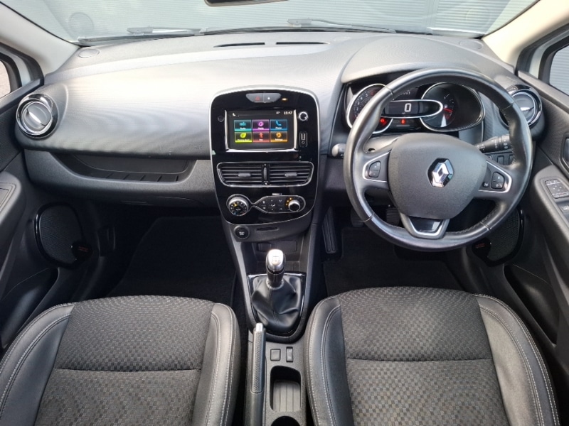 Used Renault Clio 2019 for sale - 78099084: Photo 2