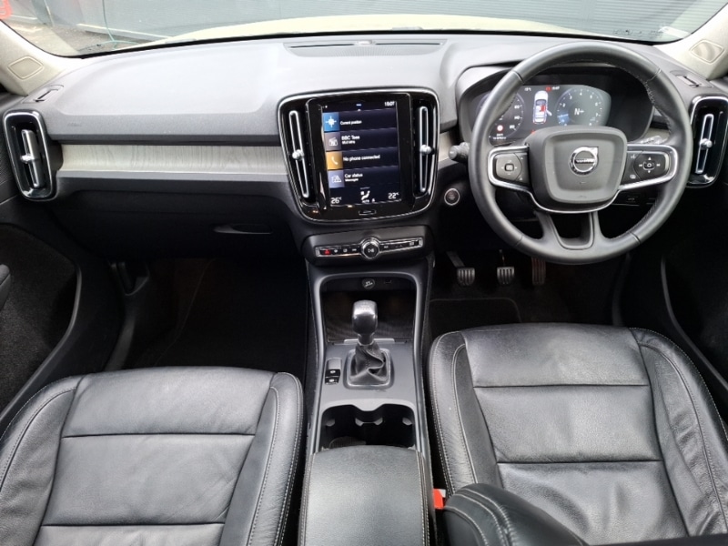 Used Volvo XC40 2021 for sale - 77669618: Photo 2