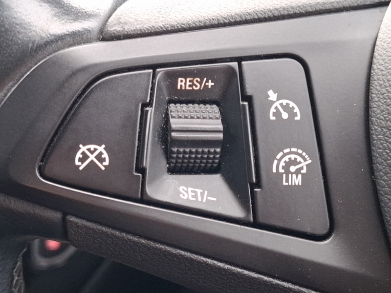 Used Vauxhall Corsa 2016 for sale - 77630376: Photo 12