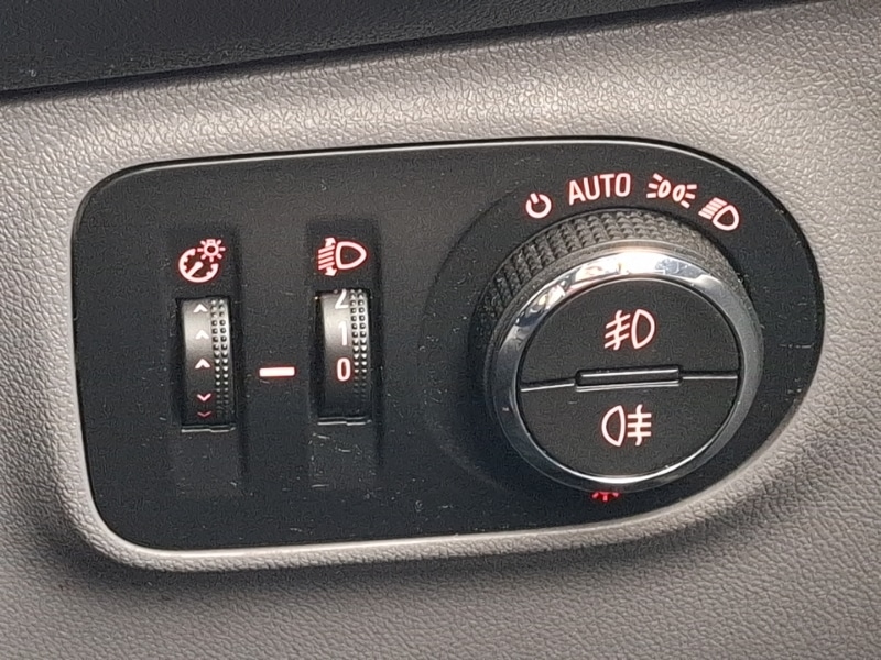 Used Vauxhall Corsa 2016 for sale - 77630376: Photo 16