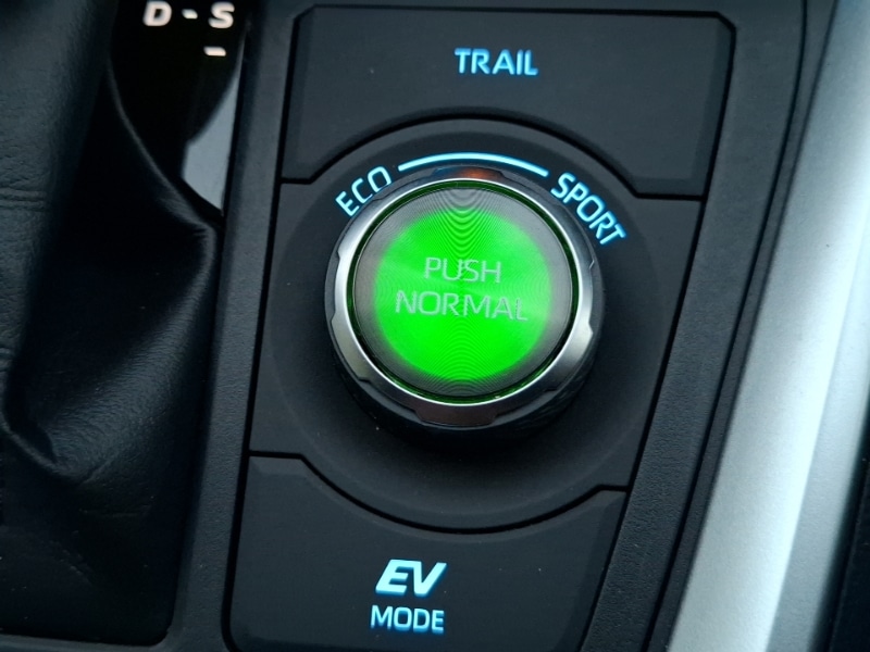 Used Toyota RAV4 2022 for sale - 77347727: Photo 17