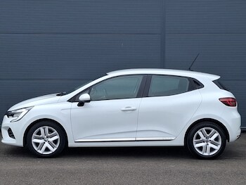 Used Renault Clio 2021 for sale - 78842002: Photo