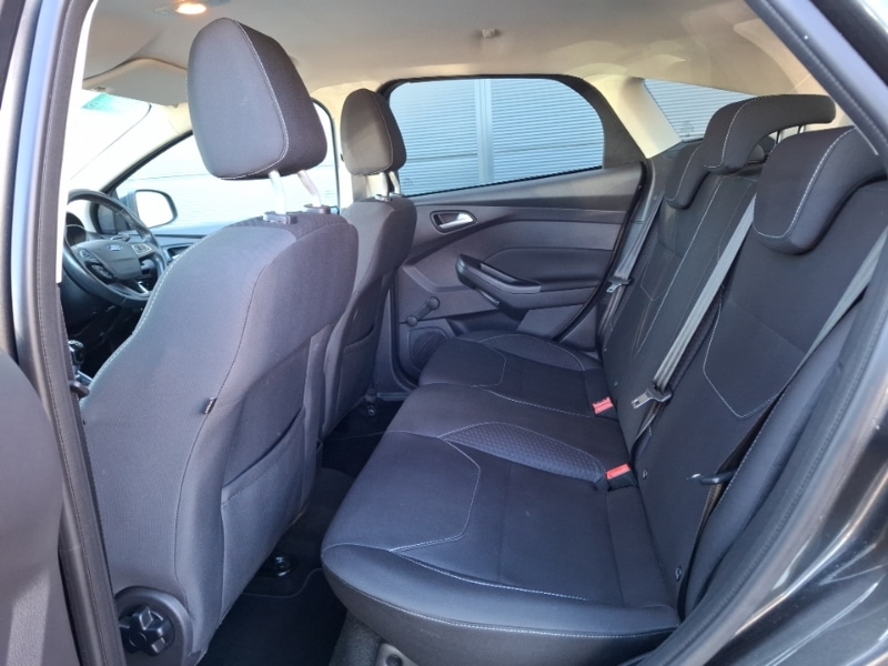 Used Ford Focus 2017 for sale - 77922616: Photo 6