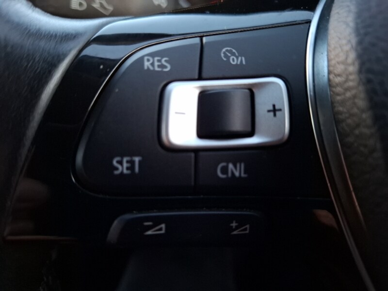 Used Volkswagen Polo 2016 for sale - 76779821: Photo 17