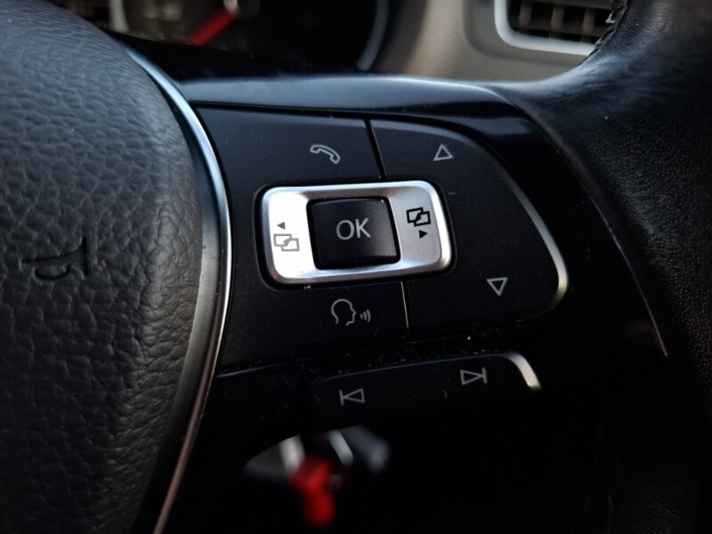 Used Volkswagen Polo 2016 for sale - 76779821: Photo 18