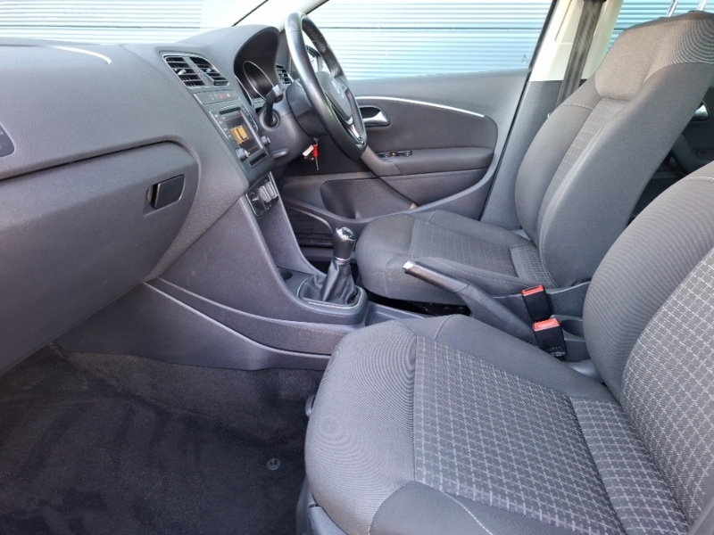 Used Volkswagen Polo 2016 for sale - 76779821: Photo 5