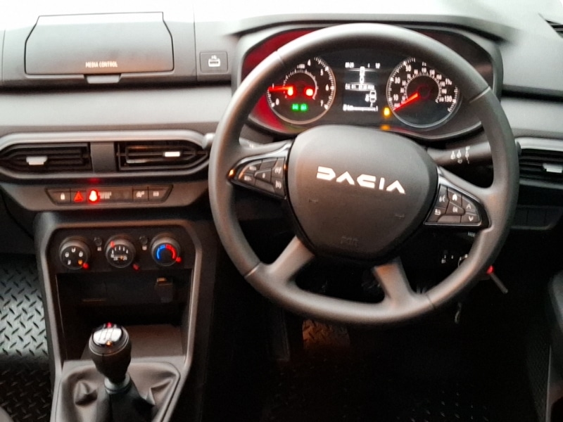 Used Dacia Sandero 2023 for sale - 76880430: Photo 7