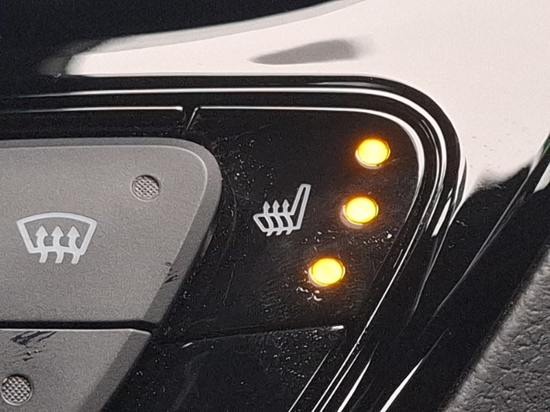 Used Toyota C-HR 2023 for sale - 76629306: Photo 17